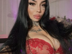 Watch CreamyInk´s Live Show on BongaCams