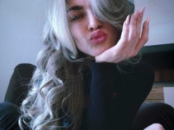 Watch TIFFAANY´s Live Show on ItsLive