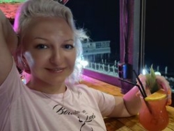 Watch Anesteishen´s Live Show on BongaCams