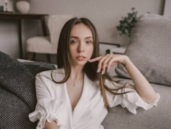 Watch SeptemberRarogal´s Live Show on BongaCams