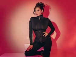 Watch MaddisonLowe´s Live Show on BongaCams