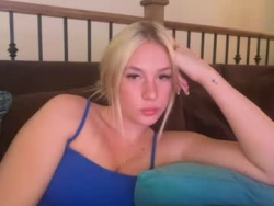 Watch chelseahayesxo´s Live Show on Chaturbate