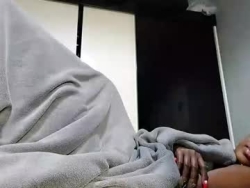 Watch ravenbby´s Live Show on Chaturbate