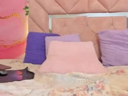 Watch sweet__luna__´s Live Show on Chaturbate