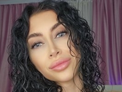 Watch YaninReyes´s Live Show on BongaCams