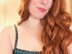 Watch IvoryGrey´s Live Show on ItsLive