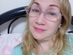 Watch cherrywhite03´s Live Show on BongaCams