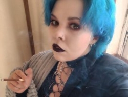 Watch YourVanessa´s Live Show on BongaCams