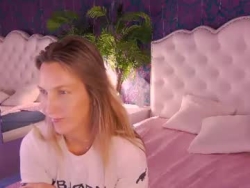 Watch elizamayers´s Live Show on Chaturbate
