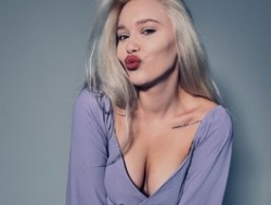 Watch Arisharisha´s Live Show on BongaCams