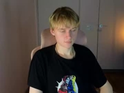 Watch avenrey´s Live Show on Chaturbate