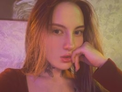 Watch Oktaviya´s Live Show on BongaCams