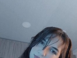 Watch Cerecitaqueenn´s Live Show on BongaCams