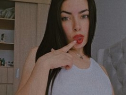 Watch Estefani-R´s Live Show on BongaCams