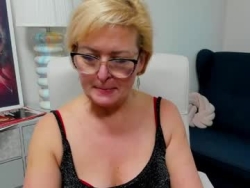 Watch luna_xfantasy´s Live Show on Chaturbate