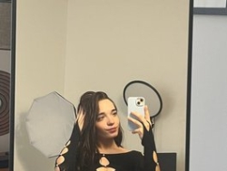 Watch alisha-melison´s Livestream and Chat