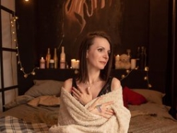 Watch Kiramarta´s Live Show on BongaCams