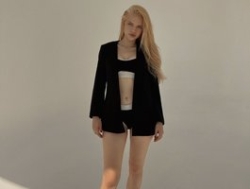 Watch AviciAura´s Live Show on BongaCams