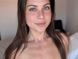 Watch GirlNextdoorKaty´s Live Show on ItsLive