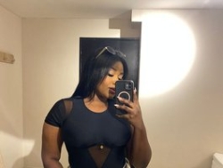 Watch Nicol-Zurich´s Live Show on BongaCams