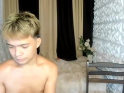 Watch asian_blakefoster´s Live Show on Chaturbate