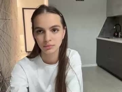 Watch kimbramanatt´s Live Show on Chaturbate