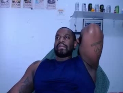 Watch leoking69sex´s Live Show on Chaturbate