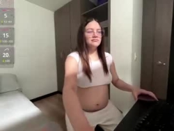 Watch sarahhh_0´s Live Show on Chaturbate