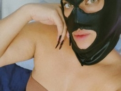 Watch PamelaRut´s Live Show on BongaCams