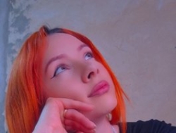 Watch sweetlhy´s Live Show on BongaCams