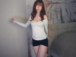 Watch yerquinney´s Live Show on Chaturbate