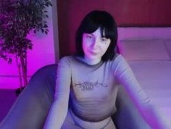 Watch evamorisesssss´s Live Show on Chaturbate