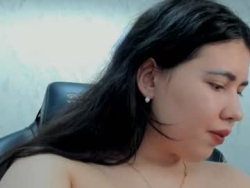 Watch diara_lan´s Live Show on Chaturbate