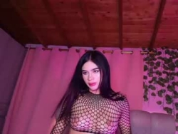 Watch nickivega´s Live Show on Chaturbate