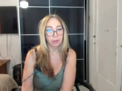 Watch 14risha´s Live Show on Chaturbate