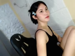 Watch yourgoddess_cristine´s Live Show on Chaturbate