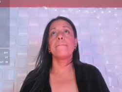 Watch camilaangeles´s Live Show on Chaturbate
