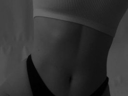 Watch MillyVillage´s Live Show on BongaCams