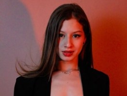 Watch IsabellaMoretti´s Live Show on BongaCams
