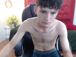 Watch trevor_mob´s Live Show on Chaturbate