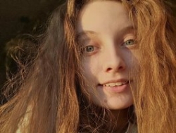 Watch CuteeFoxy´s Live Show on BongaCams