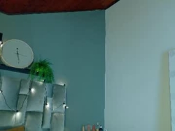 Watch liaamoretti__´s Live Show on Chaturbate