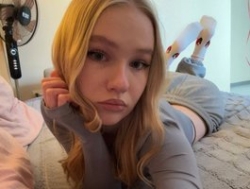 Watch PatriciaShifflett´s Live Show on BongaCams