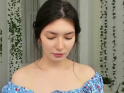 Watch julietaromaniss´s Live Show on Chaturbate