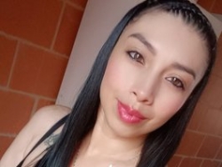 Watch Hanna-K´s Live Show on BongaCams