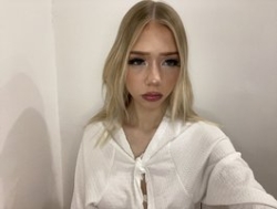 Watch KalaWeingartner´s Live Show on BongaCams