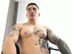 Watch aquiles_51´s Live Show on Chaturbate