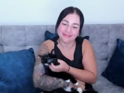 Watch mirandaredd´s Live Show on Chaturbate