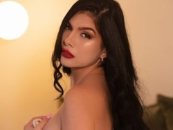 Watch ManuelaOcampoz´s Live Show on ItsLive