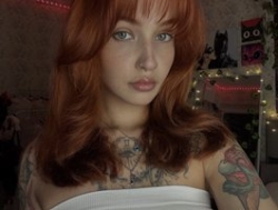 Watch LisLy´s Live Show on BongaCams
